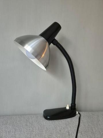 Hala Zeist Vintage Bureaulamp beschikbaar voor biedingen