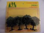 Heki 9260 4 Laanbomen H0, Overige merken, Natuur, Gelijkstroom of Wisselstroom, Nieuw