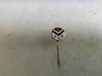 Vintage DCG Speldje Amsterdam voetbal, Ophalen of Verzenden, Gebruikt, Sport, Speldje of Pin