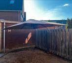 Mooie Zweefparasol 300x300 cm Taupe met Ingraafvoet, Tuin en Terras, Ophalen, Zo goed als nieuw, 3 tot 4 meter, Zweefparasol