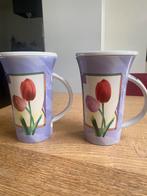 Thee bekers, Huis en Inrichting, Keuken | Servies, Ophalen, Zo goed als nieuw, Overige stijlen, Kop(pen) en/of Schotel(s)