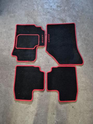 Suzuki Swift automatten set beschikbaar voor biedingen