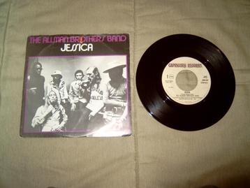 12 singles in diverse genres te koop (39) beschikbaar voor biedingen