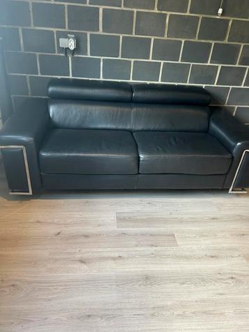 Gratis zwart leren bankstel in goede staat