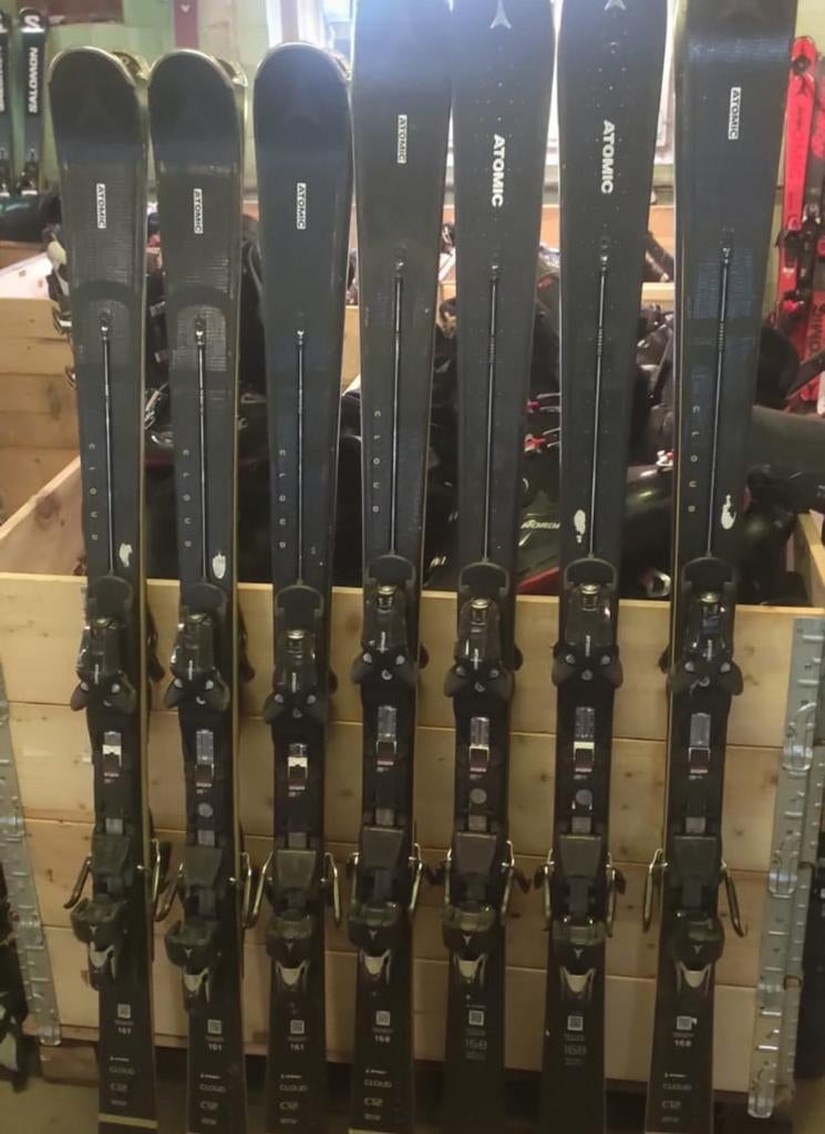 161cm ATOMIC CLOUD C12 SERVOTEC DAMES GEVORDERDEN NP850, Sport en Fitness, Skiën en Langlaufen, 160 tot 180 cm, Ophalen of Verzenden