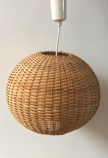 Vintage rotan bollamp | jaren 60 beschikbaar voor biedingen