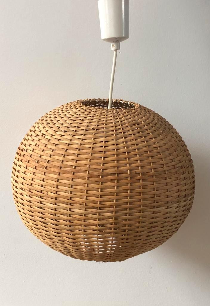Vintage rotan bollamp | jaren 60, Huis en Inrichting, Lampen | Hanglampen, Zo goed als nieuw, Minder dan 50 cm, Ophalen of Verzenden
