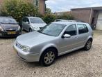 Volkswagen Golf 1.4 55KW 2003 Grijs, Auto's, Volkswagen, Voorwielaandrijving, 74 pk, 1104 kg, 49 €/maand