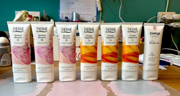 Wellness setje, Sieraden, Tassen en Uiterlijk, Uiterlijk | Lichaamsverzorging, Nieuw, Bodylotion, Crème of Olie, Ophalen of Verzenden