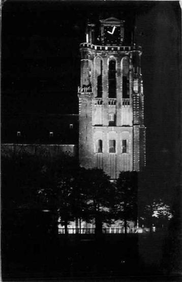 (301-109-047) Dordrecht Toren Grote Kerk beschikbaar voor biedingen
