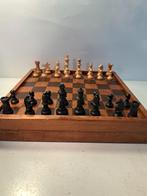 Oude schaakset - backgammon in houten spellenkist, Ophalen of Verzenden, Zo goed als nieuw