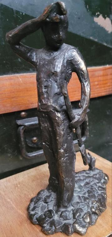 Bronzen beeldje De Verwondering Astrid Veldhuyzen beschikbaar voor biedingen