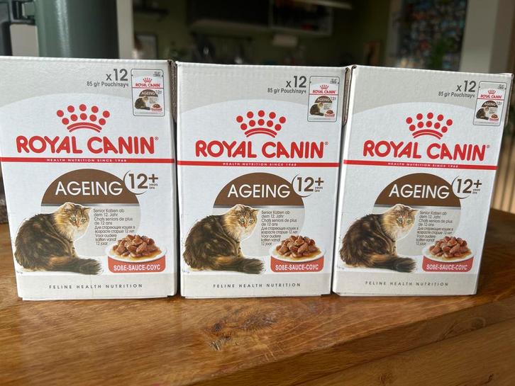 Royal Canin Cat Ageing 12+ (in sauce) – unopened boxes, Dieren en Toebehoren, Dierenvoeding, Kat, Ophalen of Verzenden