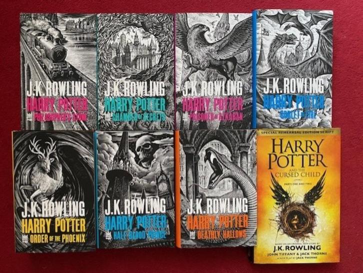 J.K.ROWLING HARRY POTTER DE COMPLETE SET IN HET ENGELS IN KA, Boeken, Fantasy, Zo goed als nieuw, Ophalen of Verzenden