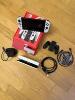 Nintendo Switch OLED 64GB Wit, Spelcomputers en Games, Spelcomputers | Nintendo Switch, Ophalen of Verzenden, Zo goed als nieuw