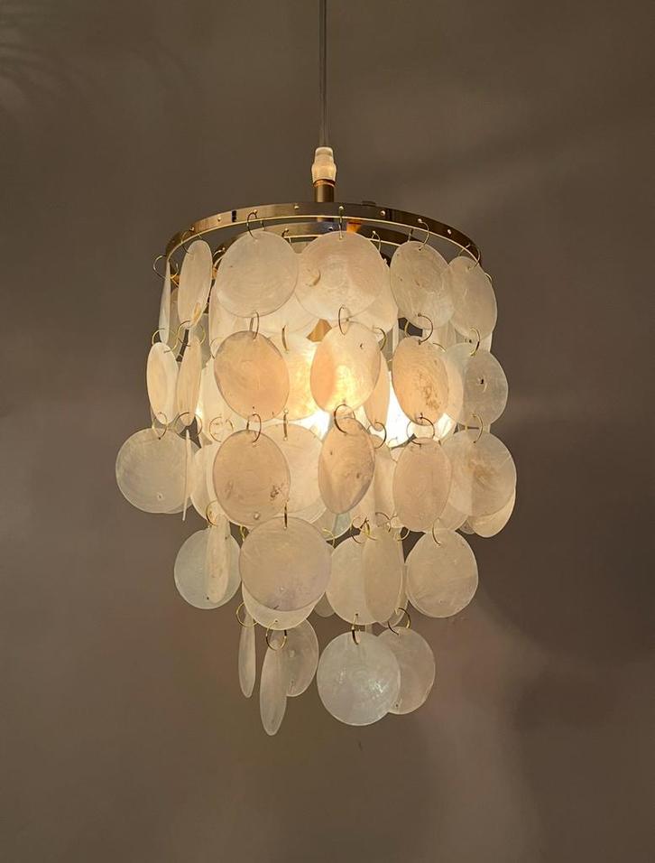 Sale ! Capiz hanglamp parelmoer van 139,- nu 69,- goud frame, Huis en Inrichting, Lampen | Kroonluchters, Glas, Ophalen of Verzenden