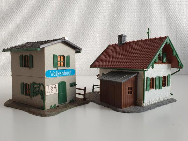 POLA H0 519+554 Compact seinhuis + Baanwachterswoning, Hobby en Vrije tijd, Modeltreinen | H0, Gebruikt, Brug, Tunnel of Gebouw