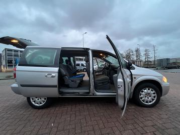 New Type Mpv Voyager 2.4i M'2007 Nav. 7pers. Inruil Mogelijk