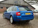 Skoda Octavia Combi 1.0 TSI Greentech Ambition Business | Cr, Auto's, Stof, Gebruikt, Blauw, Origineel Nederlands