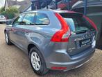 Volvo XC60 2.0 T5 AWD Momentum NAVI / LEER / TREKHAAK, Auto's, Automaat, 15 km/l, Zwart, 4 cilinders