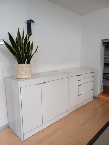 Dressoir  beschikbaar voor biedingen