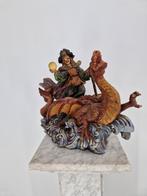 Fantasy beeld | Heks op draak met glazen bol | Decoratief, Verzamelen, Ophalen of Verzenden, Zo goed als nieuw, Fantasy