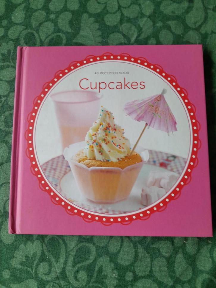 Cupcake Receptenboek - Xenos, Boeken, Kookboeken, Zo goed als nieuw, Taart, Gebak en Desserts, Overige gebieden, Ophalen of Verzenden