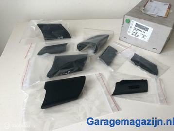 Sierkap afdekkap zwart stuurwiel 8-delig 1K0498685A E74 beschikbaar voor biedingen