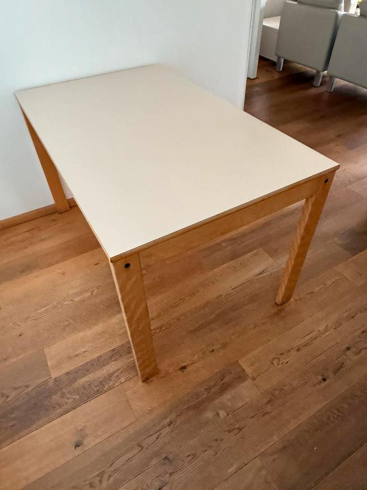 Pasoe houten eettafel - rechthoekig 131x86, Huis en Inrichting, Tafels | Eettafels, Zo goed als nieuw, 50 tot 100 cm, 100 tot 150 cm