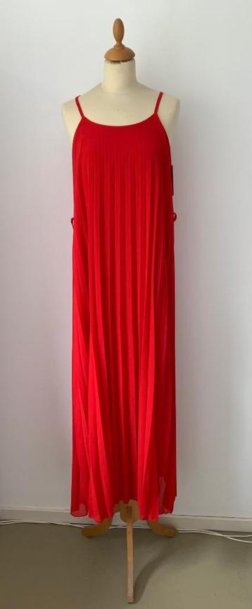slipdress/jurk rood plissee gevoerd L 40/42 met riem