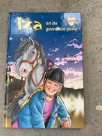 Iza en de gewonde pony - Simone Foekens, Ophalen of Verzenden, Zo goed als nieuw, Fictie algemeen