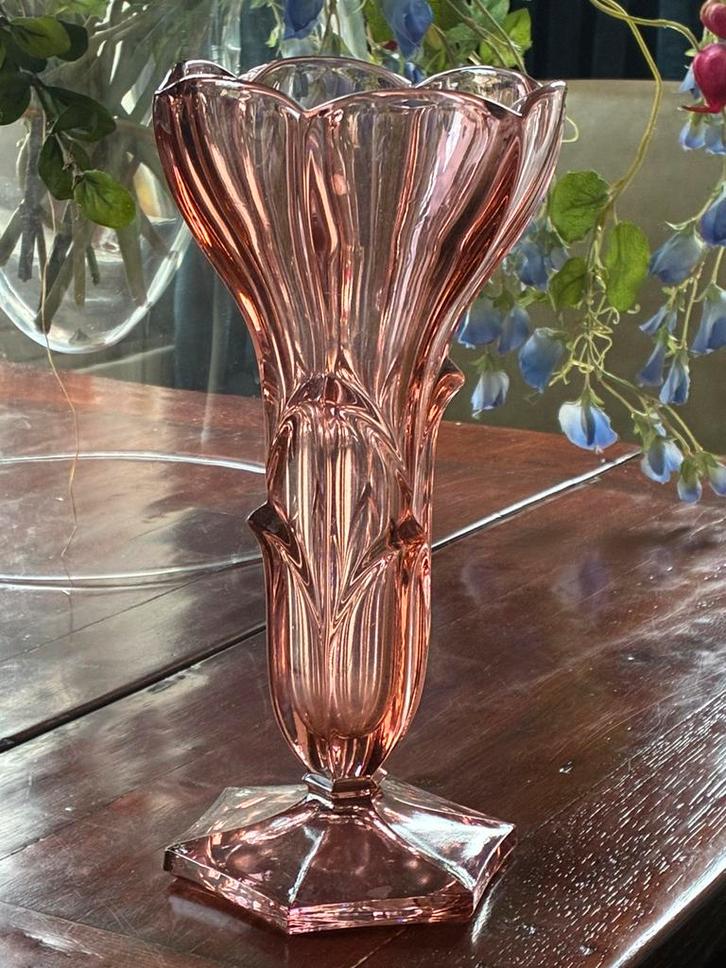 Boheemse Vaas, Antiek en Kunst, Antiek | Glas en Kristal, Ophalen of Verzenden