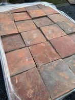 Eeuwenoude terracotta tegels, Antiek en Kunst, Antiek | Wandborden en Tegels, Ophalen