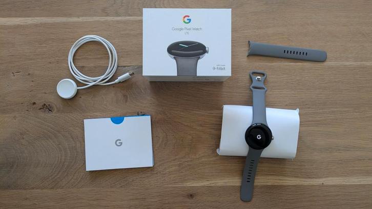 Google Pixel Watch LTE (1) Charcoal, Wear OS, NFC, eSIM., Sieraden, Tassen en Uiterlijk, Smartwatches, Zo goed als nieuw, Android