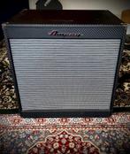 Ampeg basversterker, Ophalen, Zo goed als nieuw, Basgitaar, 100 watt of meer