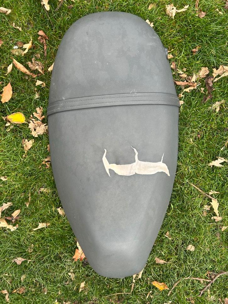 Zip Zadel - Ophalen!, Fietsen en Brommers, Brommeronderdelen | Scooters, Gebruikt, Piaggio, Zadel, Ophalen