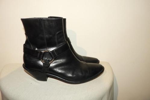 Elisabetta Franchi stoere leren boots zwart goud hardware 41, Kleding | Dames, Schoenen, Zo goed als nieuw, Lage of Enkellaarzen