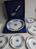 Coalport Revelry gebaksset in doos + 6 gebaksbordjes, Antiek en Kunst, Ophalen