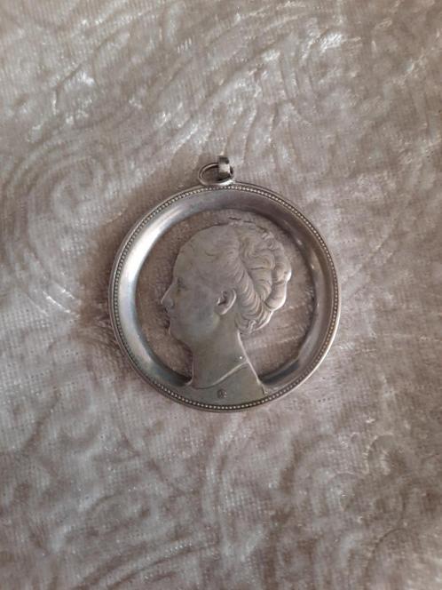 Hanger 1/2 zilveren gulden Koningin Wilhelmina Zilver, Sieraden, Tassen en Uiterlijk, Kettinghangers, Gebruikt, Zilver, Zilver
