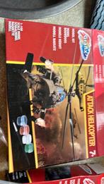 Bouwmodelletjes voor 7+, Hobby en Vrije tijd, Modelbouw | Vliegtuigen en Helikopters, 1:200 of kleiner, Helikopter, Zo goed als nieuw