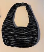 MNG Zwarte Avondtasje met Zilveren Stippen, Ophalen of Verzenden, Zo goed als nieuw, Zwart, Avondtasje