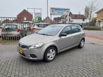 Kia Cee'd 1.4 CVVT X-tra, Auto's, Kia, Euro 5, Gebruikt, 4 cilinders, 1396 cc