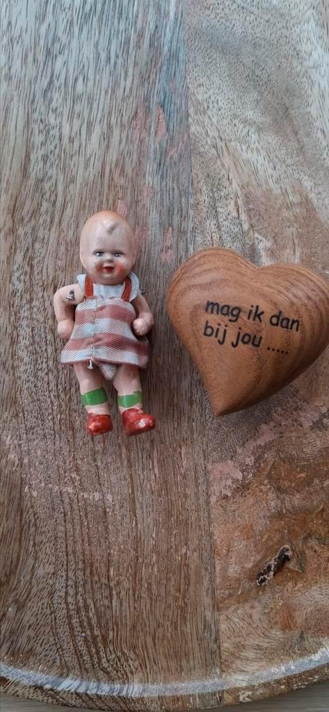 Antiek poppenhuispopje, Antiek en Kunst, Antiek | Speelgoed, Ophalen of Verzenden