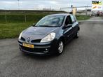 Renault Clio 1.4-16V Exception, Voorwielaandrijving, Gebruikt, Blauw, Leder en Stof