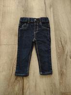 Mooie donkerblauwe spijkerbroek van Kiabi, maat 80. Jeans., Kinderen en Baby's, Babykleding | Maat 80, Meisje, Kiabi, Ophalen of Verzenden