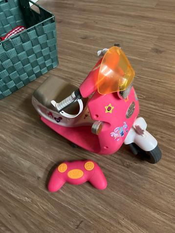 Baby Born Scooter  - zelfbestuurbaar - Goed Werkend! beschikbaar voor biedingen