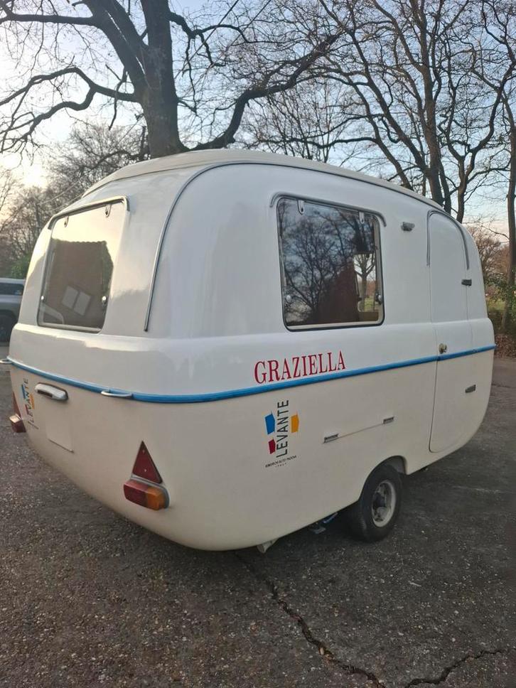 Prachtige lander levente graziella 300 oldtimer caravan, Caravans en Kamperen, Caravans, Bedrijf, tot en met 2, tot 500 kg, Standaardzit