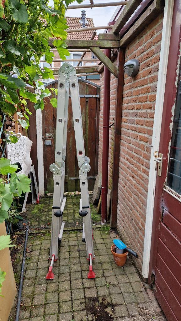 Altrex ladder Varitrex all in one, Doe-het-zelf en Verbouw, Ladders en Trappen, Zo goed als nieuw, Ladder, 4 meter of meer, Opvouwbaar of Inschuifbaar