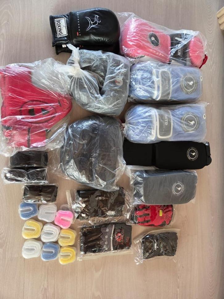 Partij van boks spullen verlaagd, Sport en Fitness, Vechtsporten en Zelfverdediging, Nieuw, Overige, Vechtsportmateriaal, Maat M