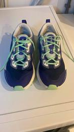 Kiprun kinder hardloopschoenen maat 33, Meisje, Sportschoenen, Zo goed als nieuw, Kiprun